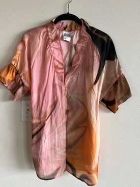Finley women’s ruffle shirt - M- EUC